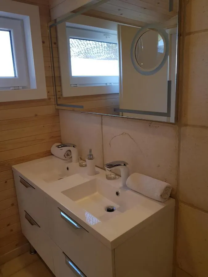 Bed and Breakfast Mas Des Cabidoules Saintes-Maries-de-La-Mer 0*,
